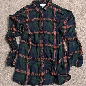 Old Navy Women’s The Classic Shirt - Size L